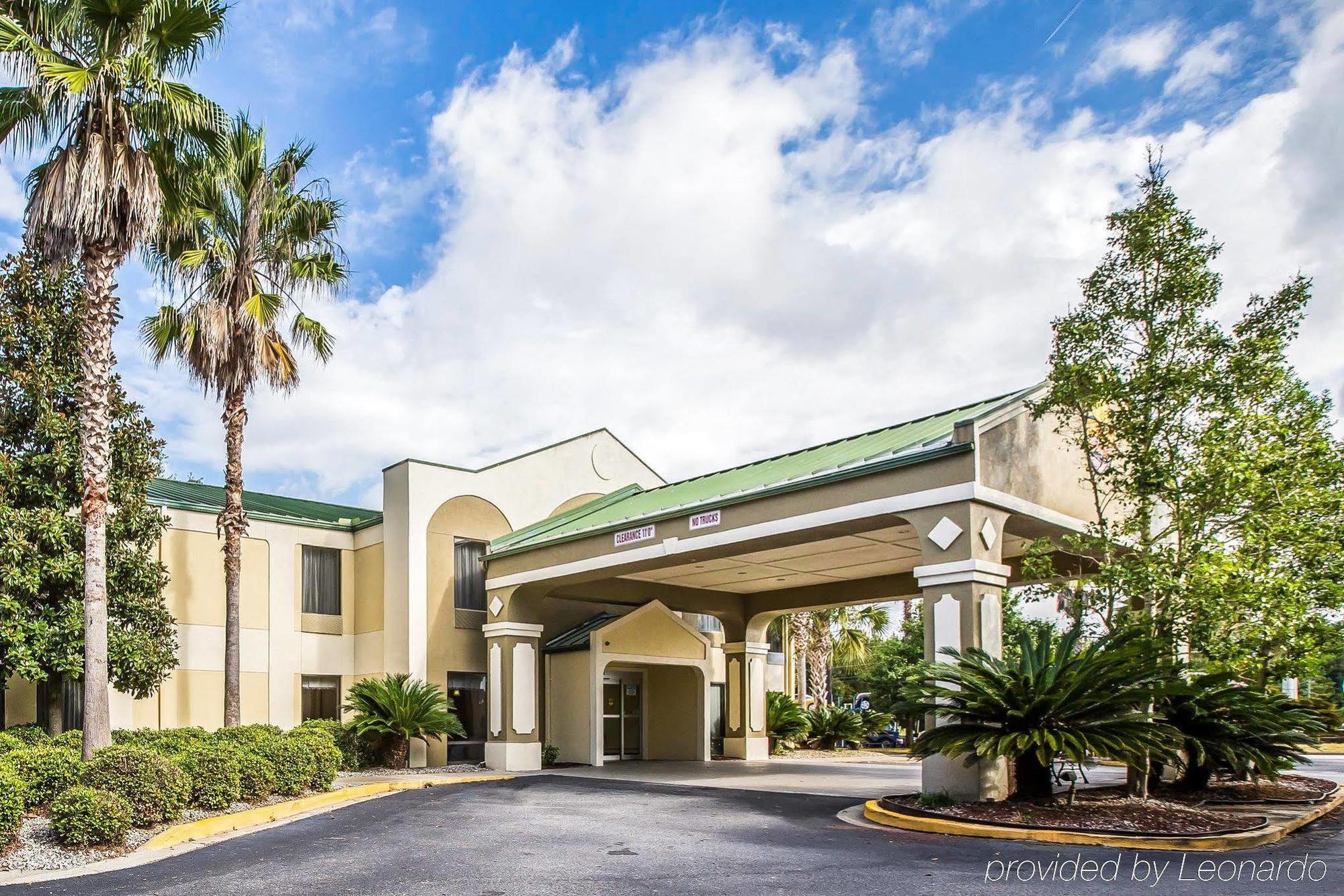 Quality Inn Darien-North Brunswick Exterior foto